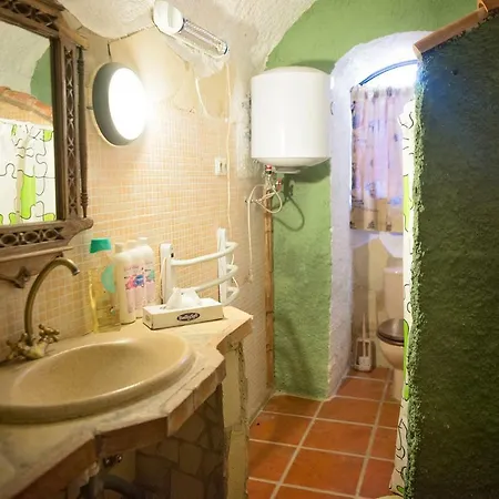 Casa rural Cuevas De Rolando *